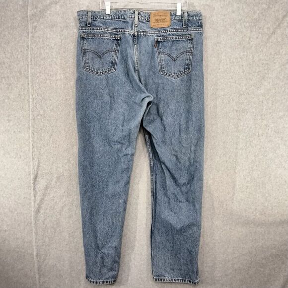 Levi's 505 Straight Leg Jeans Mens Size 42 x 32 Medium Wash Regular Fit Vintage - Picture 7 of 10
